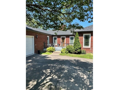 (private lake, pond, creek) Home Sale Pending in Savannah Missouri