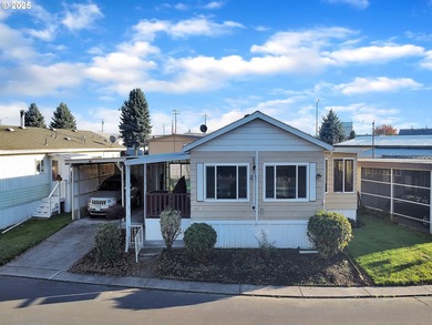 Well-Maintained Home in 55+ Park. Fresh carpet in the front room