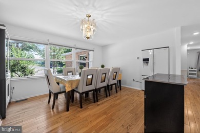 Convenient and spacious, this 4-bedroom, 2-full-bath ranch home - photo 11