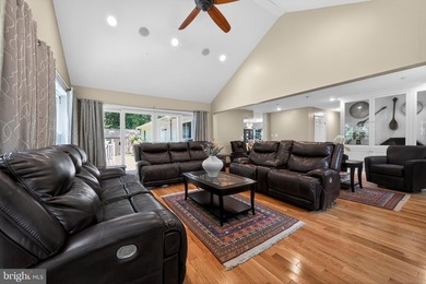 Convenient and spacious, this 4-bedroom, 2-full-bath ranch home - photo 14