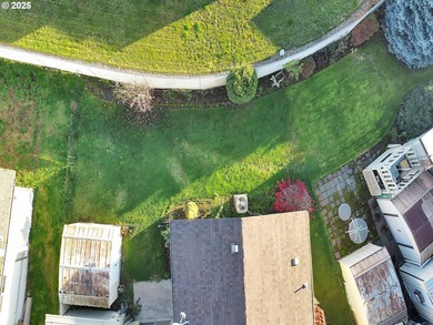 Well-Maintained Home in 55+ Park. Fresh carpet in the front room