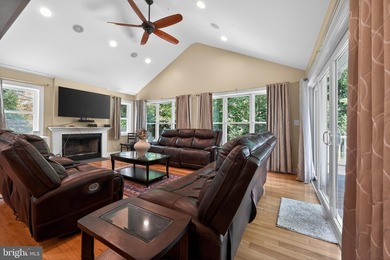 Convenient and spacious, this 4-bedroom, 2-full-bath ranch home - photo 16