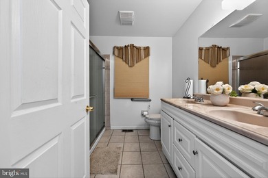 Convenient and spacious, this 4-bedroom, 2-full-bath ranch home - photo 27