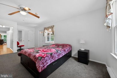 Convenient and spacious, this 4-bedroom, 2-full-bath ranch home - photo 29