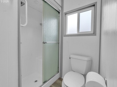 Well-Maintained Home in 55+ Park. Fresh carpet in the front room