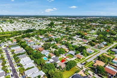 Welcome to this charming and modern single-family home nestled - photo 42