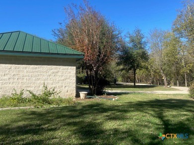 This is a beautiful 4-unit complex. Each unit boasts approx 1859 - photo 10