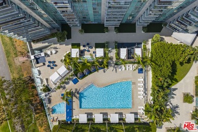 Welcome to luxury high-rise living at the Azzurra. This - photo 8