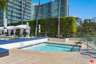 Welcome to luxury high-rise living at the Azzurra. This - photo 9