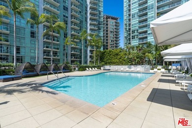 Welcome to luxury high-rise living at the Azzurra. This - photo 10