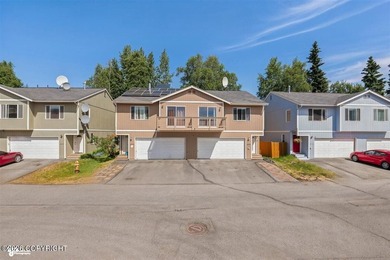 Cute townhouse located in the heart of Anchorage Close to - photo 1