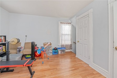 Welcome to this spacious colonial located in the Edgerton - photo 18