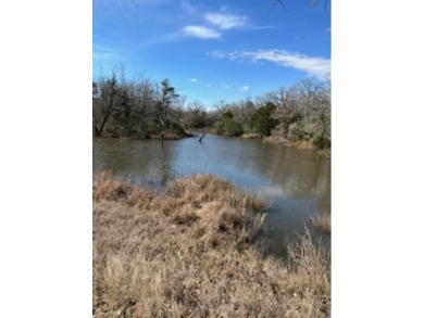 Lake Acreage Off Market in Out of Area, Texas