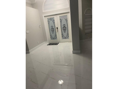 LOCATION, LOCATION, LOCATION! Beautiful property located in the - photo 30