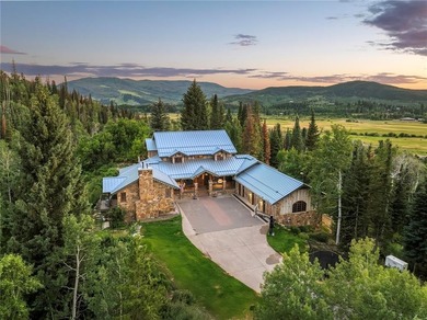 Strawberry Highlands is a one-of-one luxury estate nestled in - photo 2