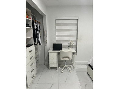 LOCATION, LOCATION, LOCATION! Beautiful property located in the - photo 37