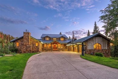 Strawberry Highlands is a one-of-one luxury estate nestled in - photo 7