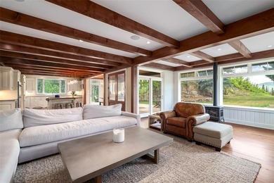 Strawberry Highlands is a one-of-one luxury estate nestled in - photo 8