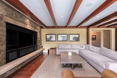 Strawberry Highlands is a one-of-one luxury estate nestled in - photo 10
