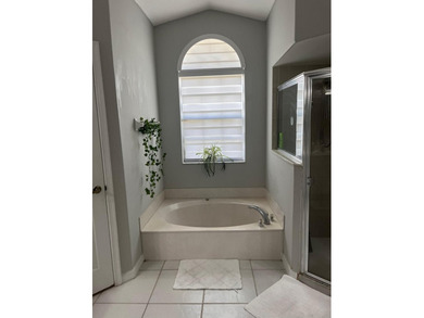 LOCATION, LOCATION, LOCATION! Beautiful property located in the - photo 45