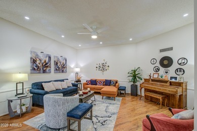 Beautifully updated residence in the heart of Sun City! Over 2 - photo 12