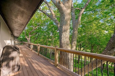 Discover this hidden gem in the exclusive gated community of - photo 14