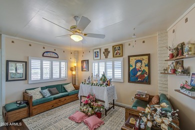 Beautifully updated residence in the heart of Sun City! Over 2 - photo 15