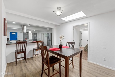 That's right you read that correctly a single-story Five bedroom