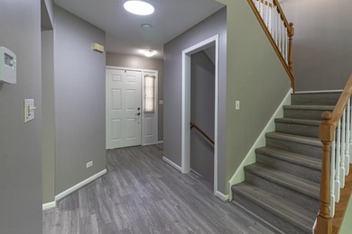 Perfectly situated just steps from the marina, boat docks, and a - photo 4