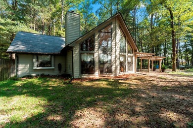 Stunning A-Frame Home on 5 Private Wooded Acres Exceptional - photo 4