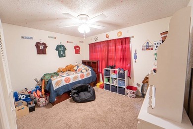 ***NEW PRICE***This delightful 3-bedroom, 2-bath home nestled in - photo 9