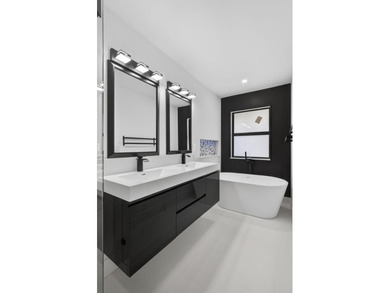 Another 5-Star Transformation in the Highly Desired Town of Lake - photo 32
