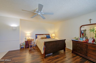 Beautifully updated residence in the heart of Sun City! Over 2 - photo 34