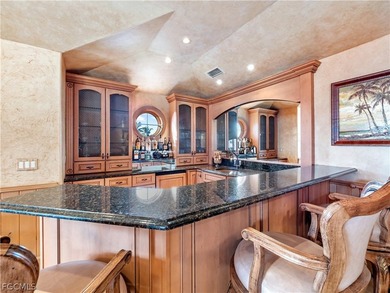 Majestic Gulf-front estate located on West Gulf Drive, Sanibel - photo 34