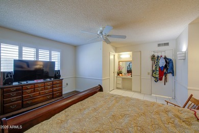 Beautifully updated residence in the heart of Sun City! Over 2 - photo 35