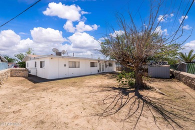 That's right you read that correctly a single-story Five bedroom