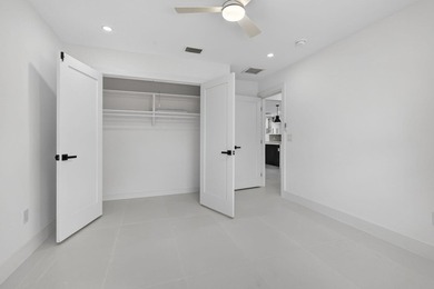 Another 5-Star Transformation in the Highly Desired Town of Lake - photo 37