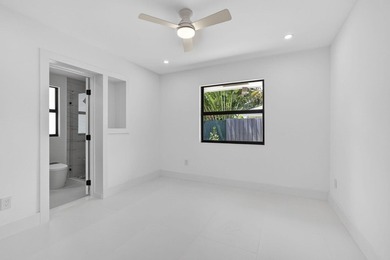 Another 5-Star Transformation in the Highly Desired Town of Lake - photo 38