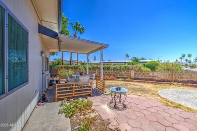 Beautifully updated residence in the heart of Sun City! Over 2 - photo 47