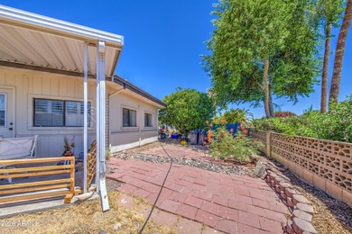 Beautifully updated residence in the heart of Sun City! Over 2 - photo 49