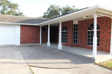 Nueces River - Nueces County Home For Sale in Corpus Christi Texas