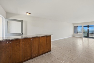 RECENTLY REFRESHED! ALL NEW INTERIOR PAINT (WALLS, DOORS & - photo 12
