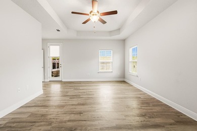 Welcome to The Bluffs at Lafayette, one of Freeport's newest and - photo 17