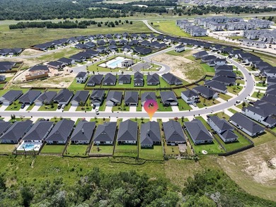 Welcome to The Bluffs at Lafayette, one of Freeport's newest and - photo 28