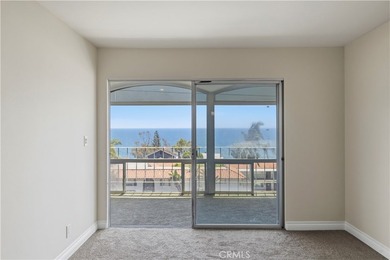 RECENTLY REFRESHED! ALL NEW INTERIOR PAINT (WALLS, DOORS & - photo 28