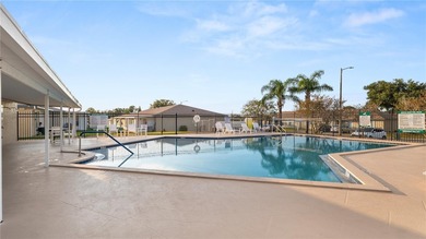 Updated 3-Bed, 2-Bath Condo in a Lakefront Community! - photo 31