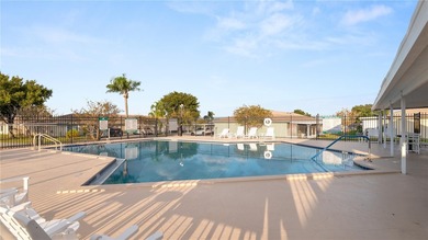 Updated 3-Bed, 2-Bath Condo in a Lakefront Community! - photo 32