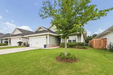 Welcome to The Bluffs at Lafayette, one of Freeport's newest and - photo 33