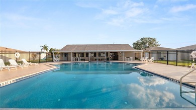 Updated 3-Bed, 2-Bath Condo in a Lakefront Community! - photo 33