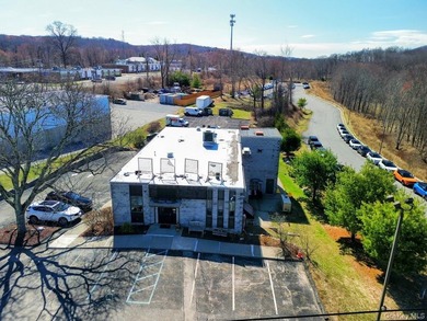 This well-maintained 5,758-square-foot commercial building is - photo 36